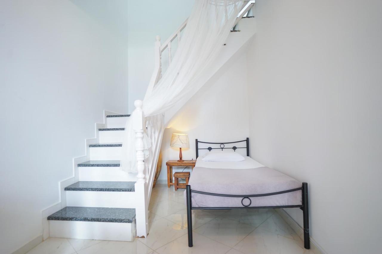 Fira Central Apartments With Veranda エクステリア 写真