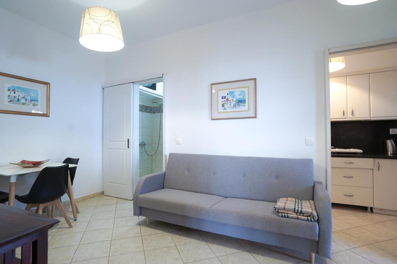Fira Central Apartments With Veranda 部屋 写真